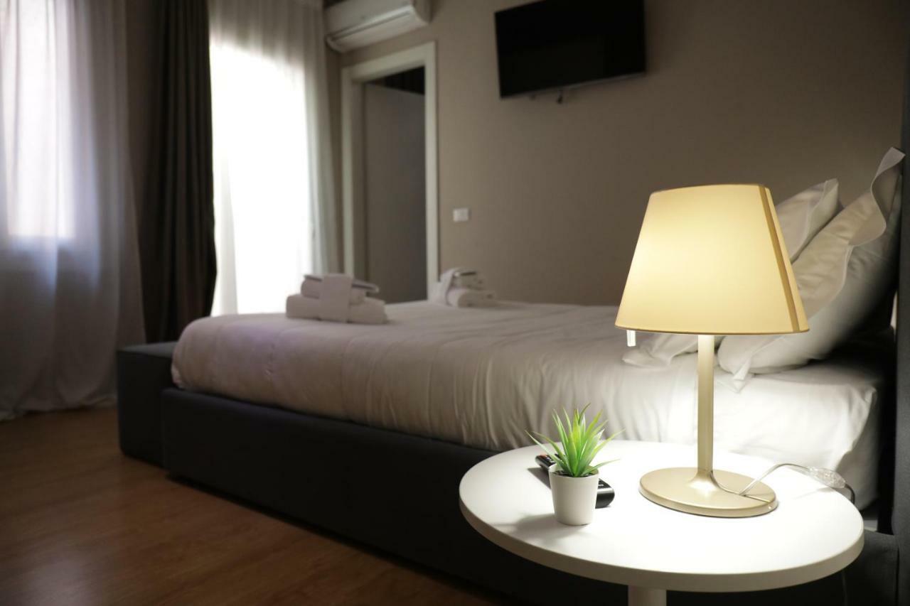 Welc-Om Casa Anna Appartement Padua Buitenkant foto